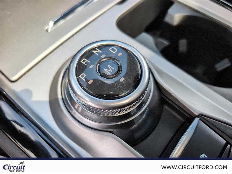 ford Explorer 2023 - 15