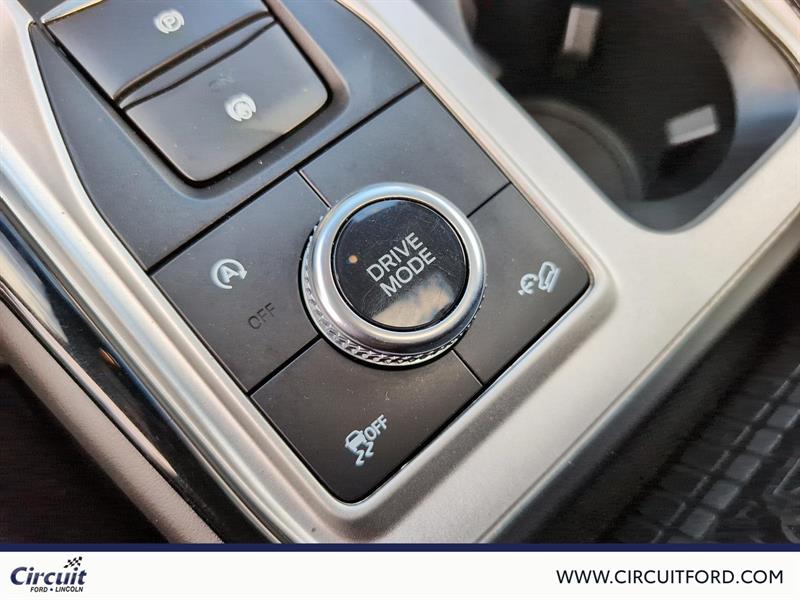 ford Explorer 2023 - 16