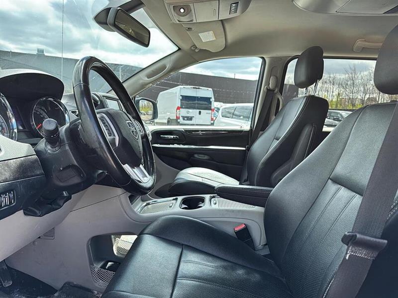 dodge Caravan 2020 - 13