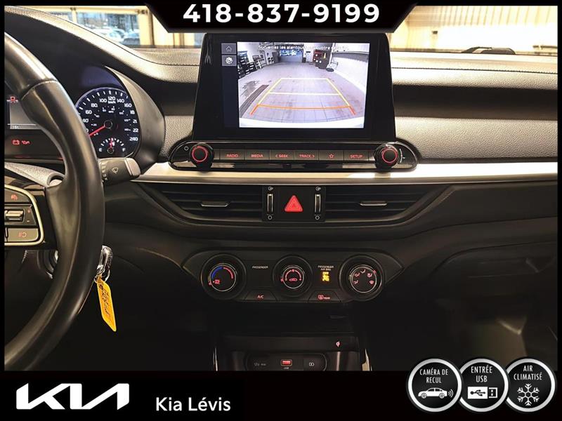 kia Forte 2024 - 9