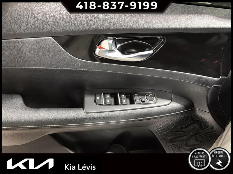 kia Forte 2024 - 11