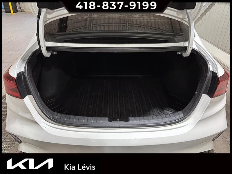 kia Forte 2024 - 14