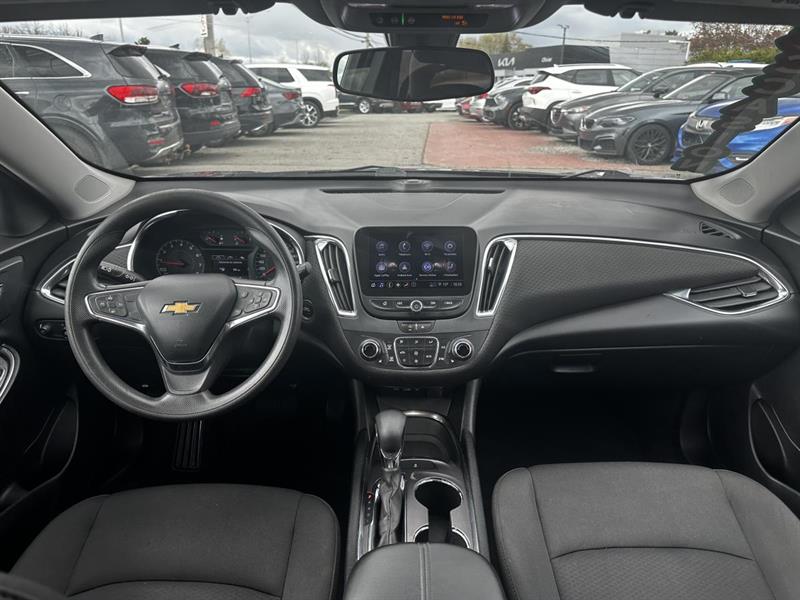 chevrolet Malibu 2021 - 11
