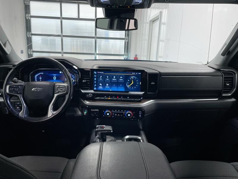 chevrolet Silverado 1500 2023 - 18