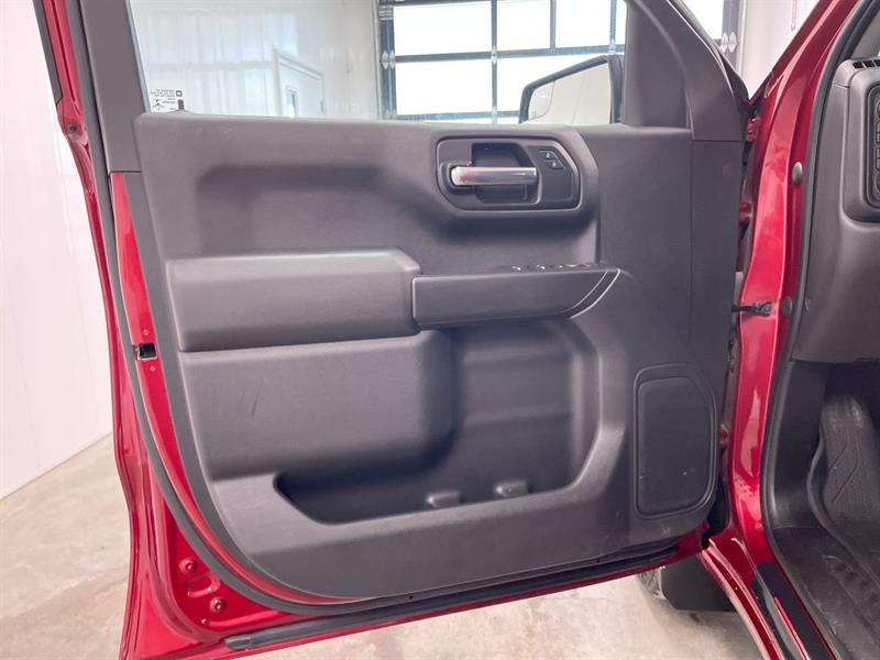 chevrolet Silverado 1500 2021 - 12