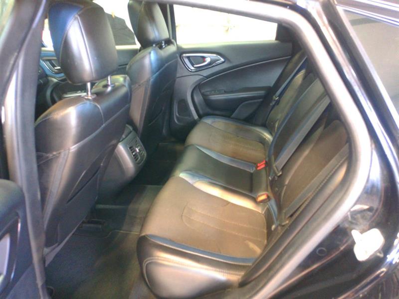 chrysler 200 2015 - 11