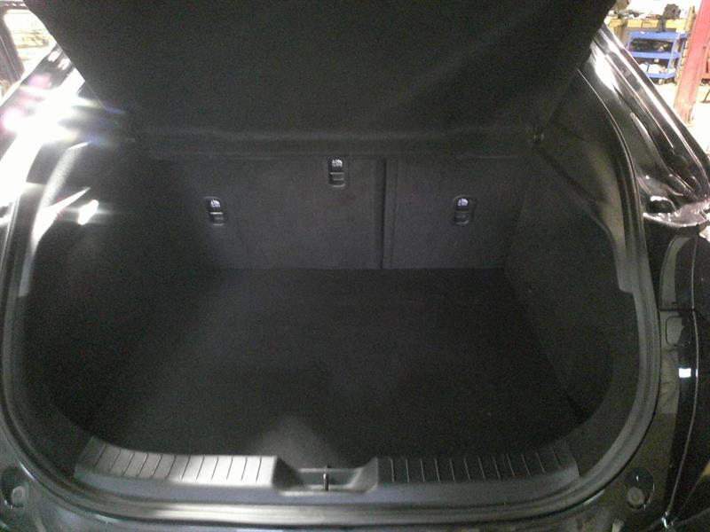 mazda MX-30 EV 2022 - 16