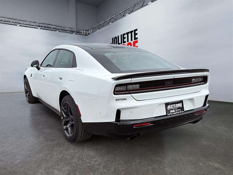dodge Charger 2026 - 4