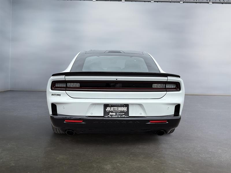 dodge Charger 2026 - 6