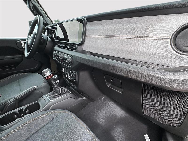 jeep Wrangler 2026 - 14