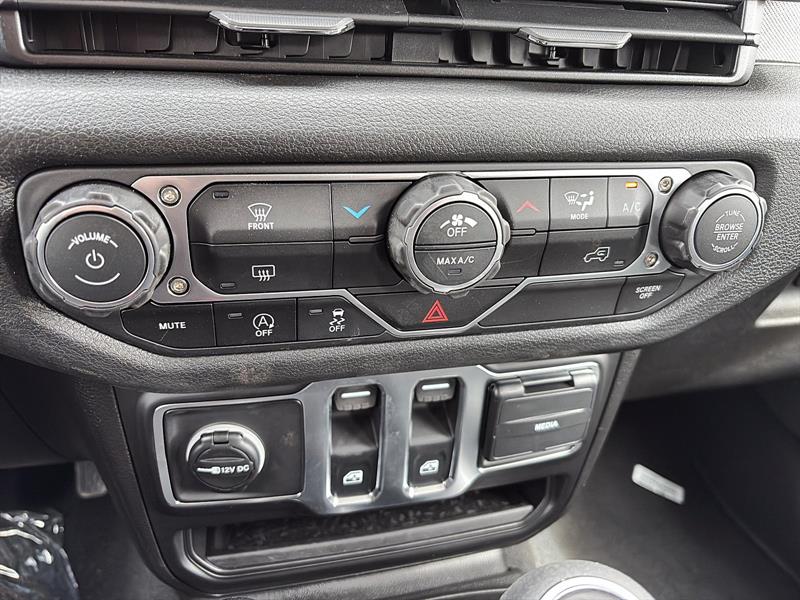 jeep Wrangler 2026 - 23