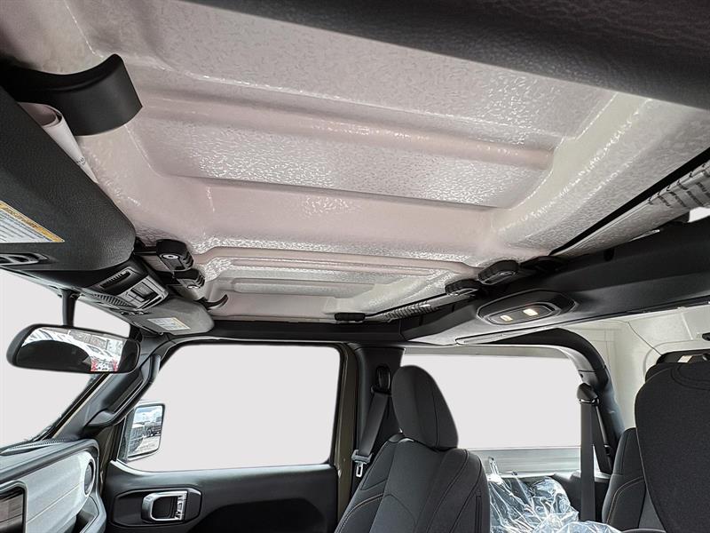 jeep Wrangler 2026 - 27
