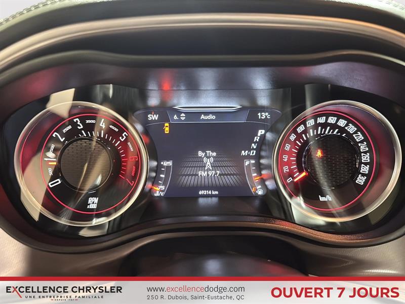 dodge Challenger 2022 - 15