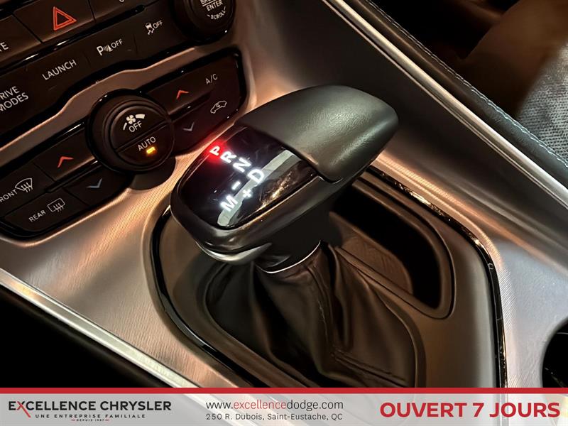 dodge Challenger 2022 - 16