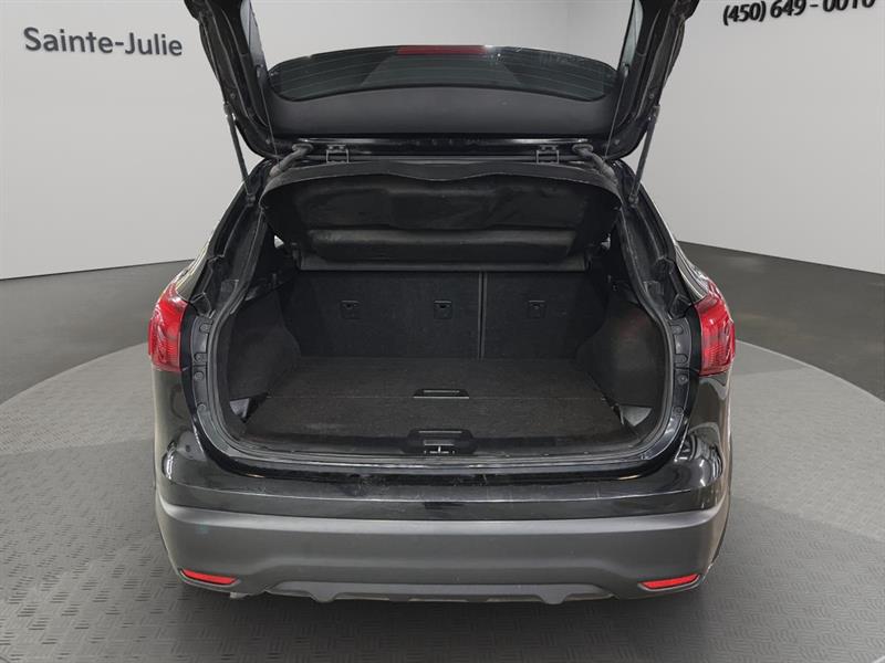 nissan Qashqai 2018 - 21