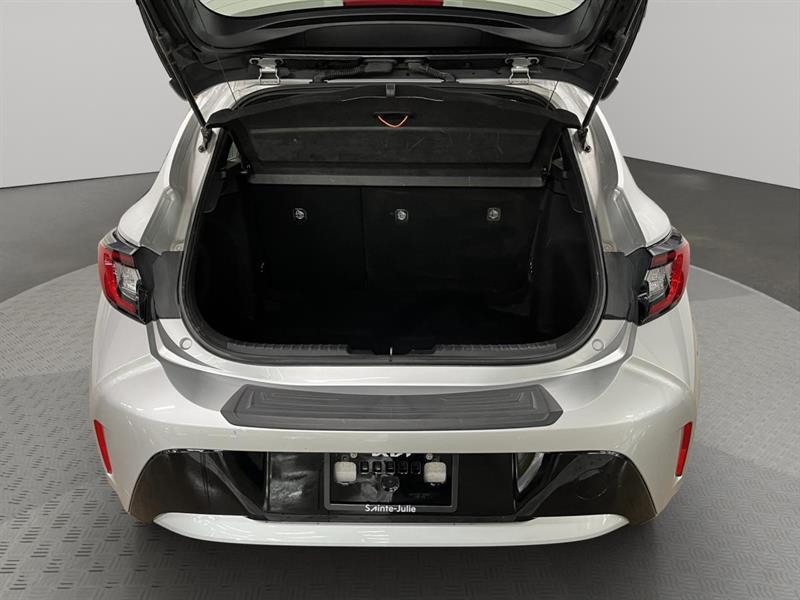 toyota Corolla Hatchback 2023 - 21