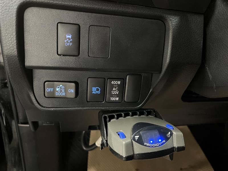 toyota Tacoma 2023 - 15