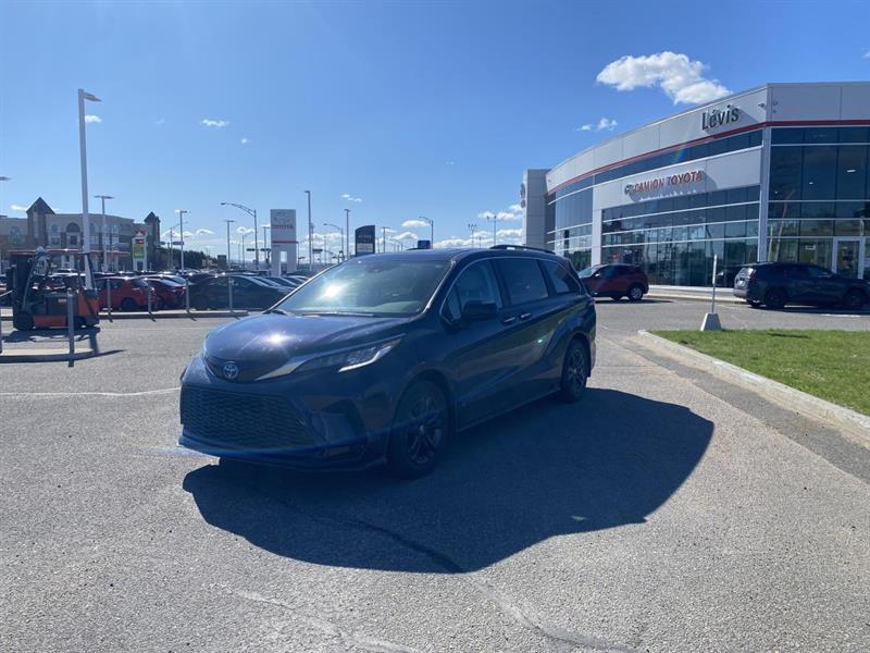 toyota Sienna Hybrid 2024