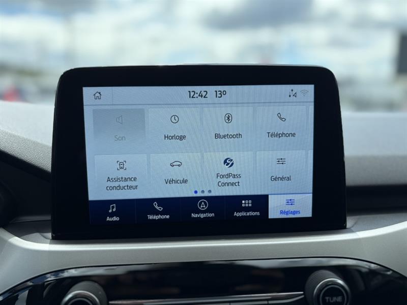 ford Escape 2021 - 24