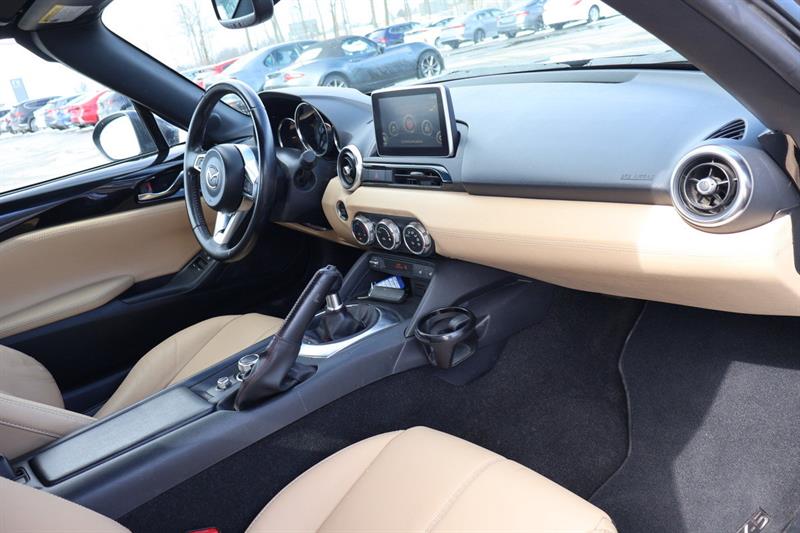 mazda MX-5 RF 2017 - 14