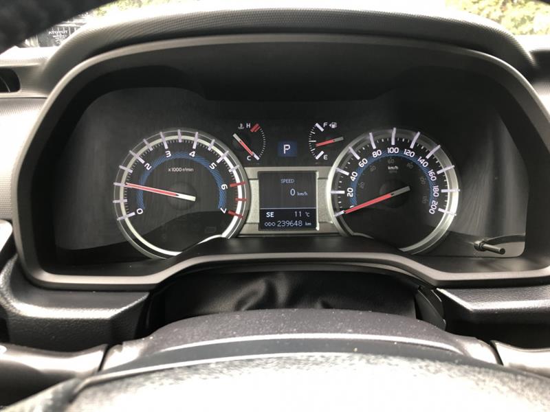 toyota 4Runner 2018 - 34