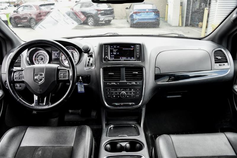 dodge Grand Caravan 2020 - 19