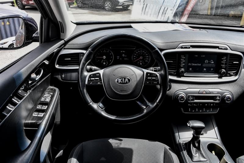 kia Sorento 2019 - 17