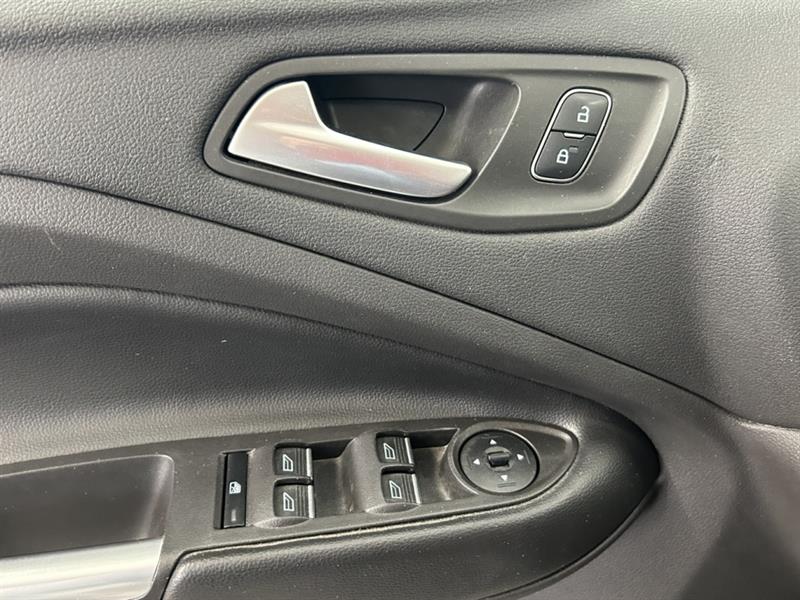 ford Escape 2019 - 12