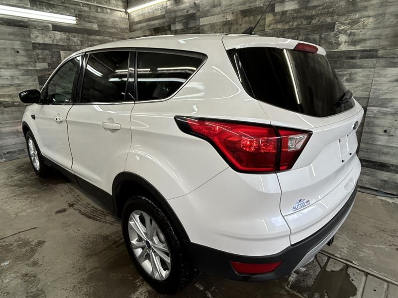 ford Escape 2019 - 14