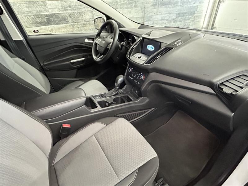 ford Escape 2019 - 19