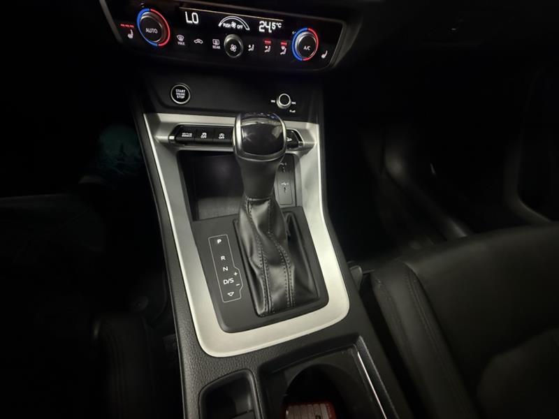 audi Q3 2022 - 10