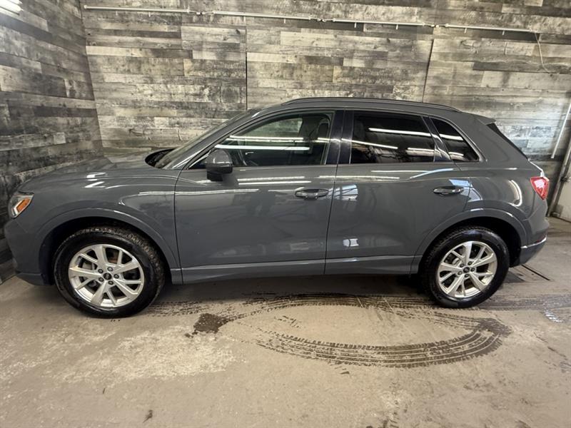 audi Q3 2022 - 13