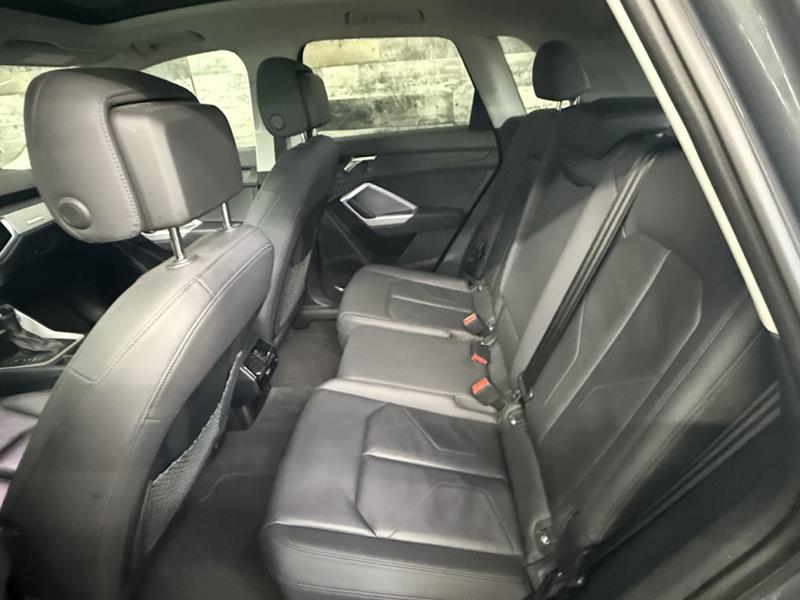 audi Q3 2022 - 19