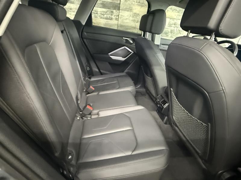 audi Q3 2022 - 20