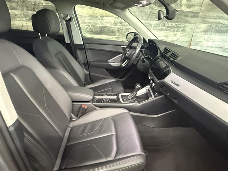 audi Q3 2022 - 21
