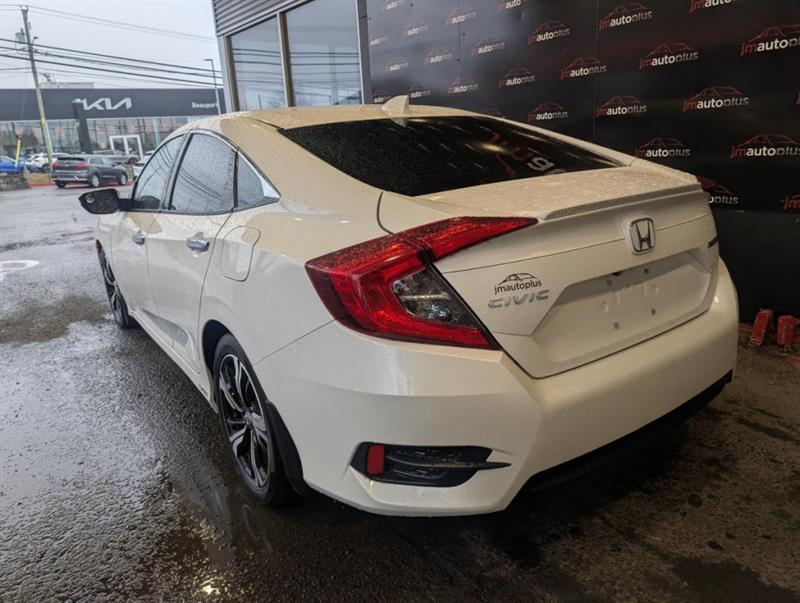 honda Civic 2017 - 11