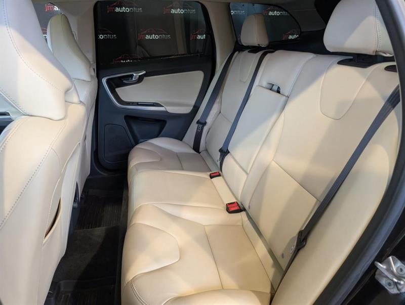 volvo XC60 2017 - 27