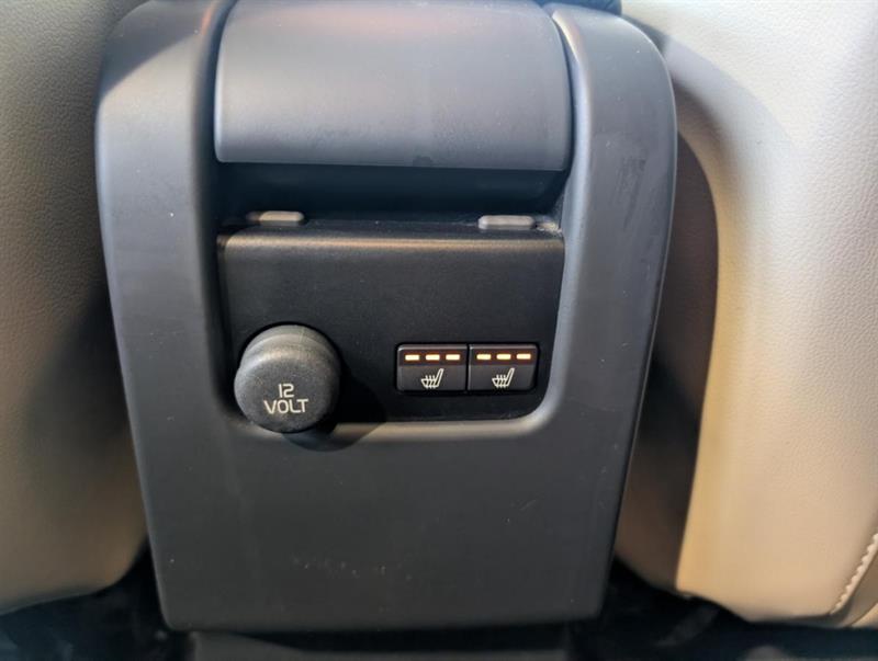 volvo XC60 2017 - 28