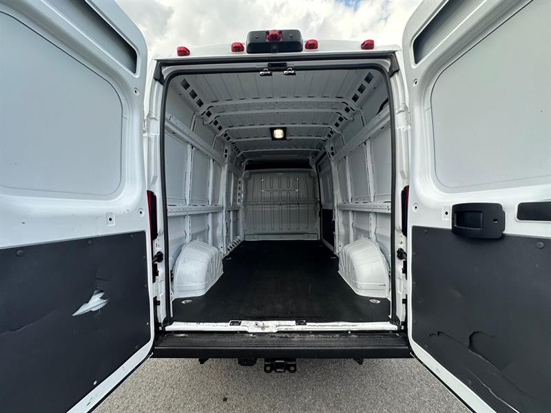 ram ProMaster Cargo Van 2023 - 13