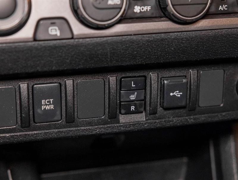 toyota Tacoma 2021 - 23