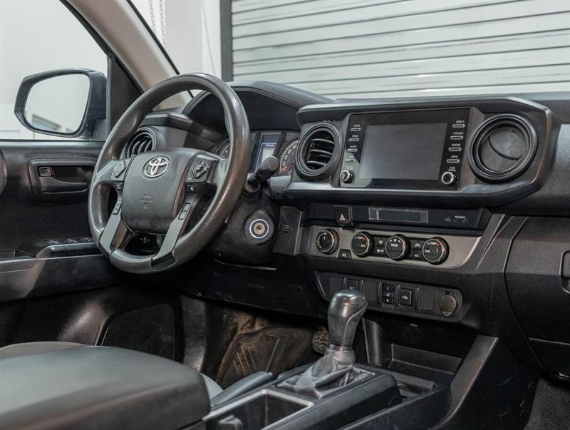 toyota Tacoma 2021 - 26