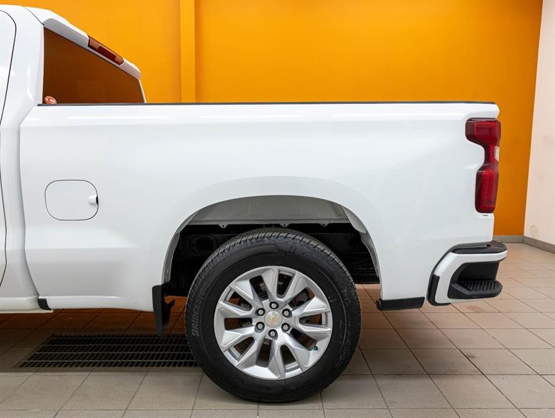 chevrolet Silverado 1500 2023 - 30