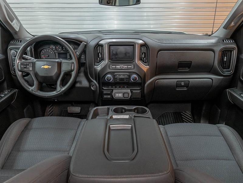 chevrolet Silverado 1500 2023 - 11