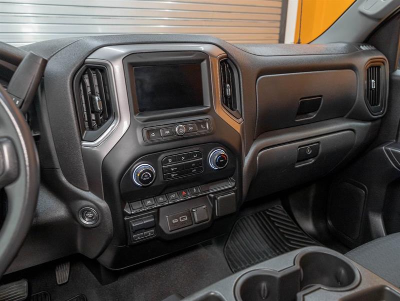 chevrolet Silverado 1500 2023 - 17