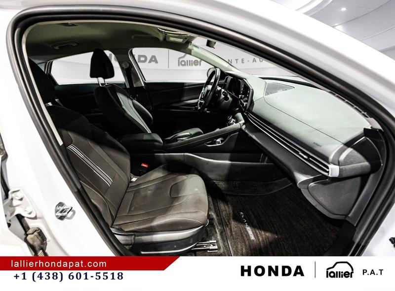 hyundai Elantra 2023 - 18