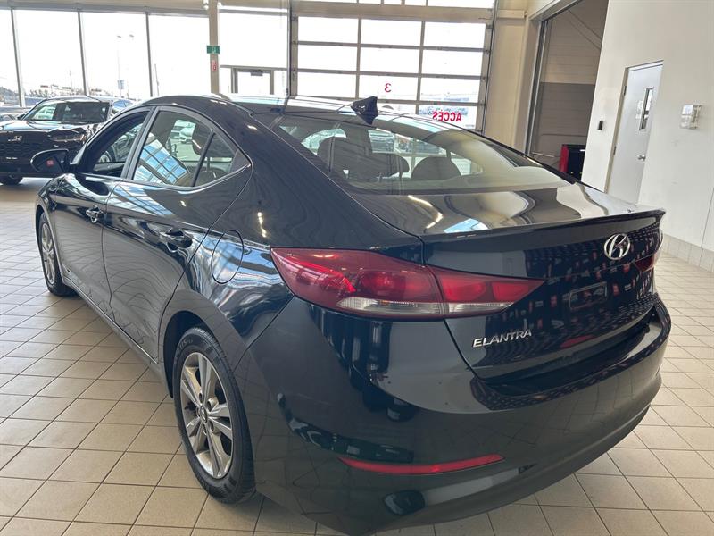 hyundai Elantra 2018 - 17