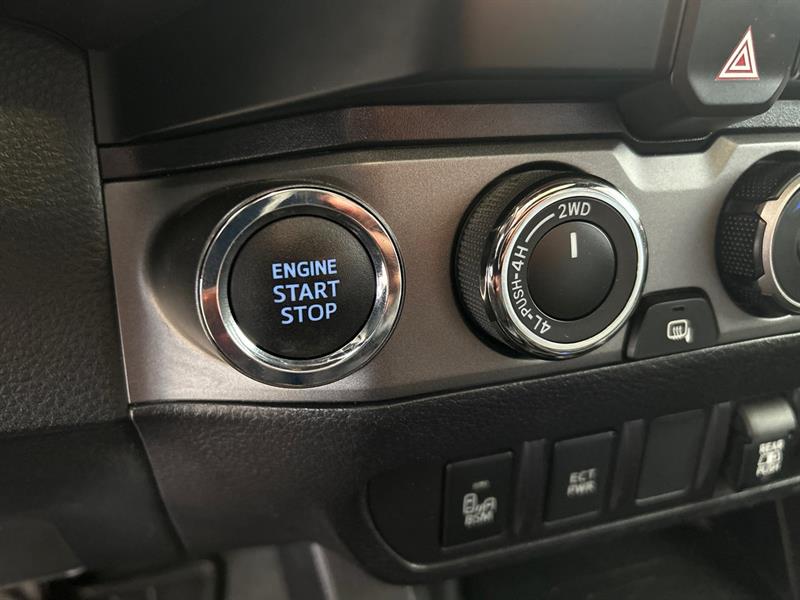 toyota Tacoma 2022 - 26