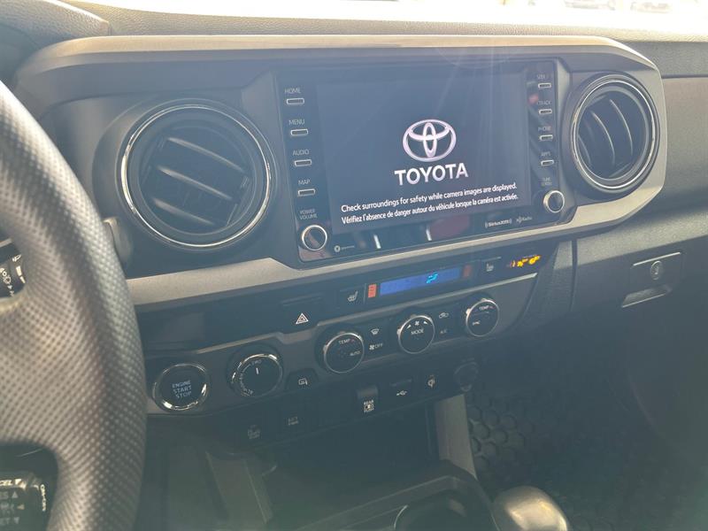 toyota Tacoma 2022 - 27