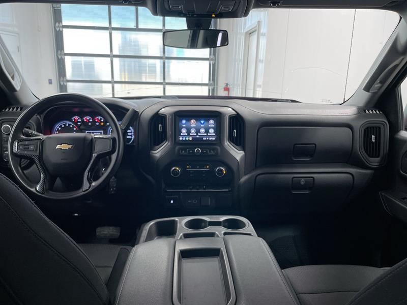 chevrolet Silverado 1500 2021 - 17