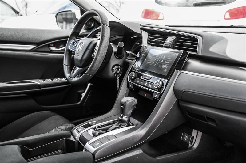 honda Civic Sedan 2021 - 17